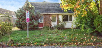 2 bedroom semi-detached bungalow for sale