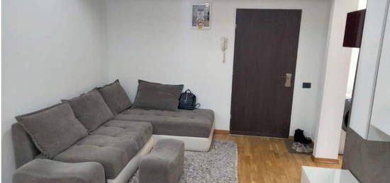 Apartament 2 camere Lux in Bloc Nou langa metrou Izvor