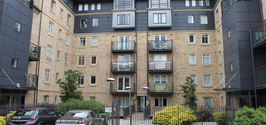 Flat to rent in 6 Cross, Bedford Street, Sheffield S6