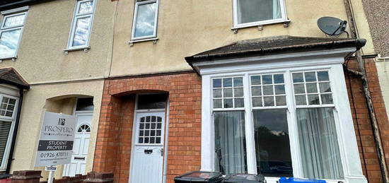 7 bed terraced house to rent