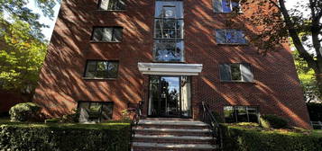 15 Chester St Unit 47, Cambridge, MA 02140