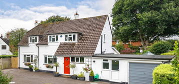 3 bed detached house for sale