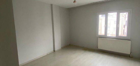 2+1 100 M2 Gen bina zel teras kullanml temiz boyal