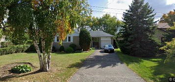 15 Bugle Hill Rd #E05, Toronto, ON M1T 1C5