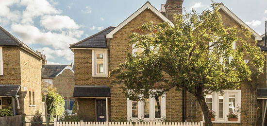 Terraced house to rent in Hartfield Road, London SW19