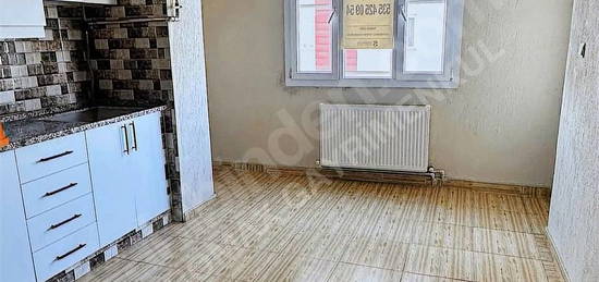 Bornova mevlana mah kiralık 2+1 doğalgazlı daire