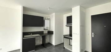 Appartement  à louer, 2 pièces, 1 chambre, 41 m²