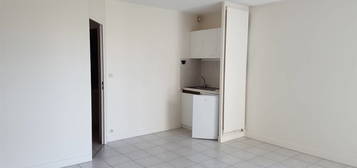 Appartement Joue Les Tours 1 pièce(s) 30.21 m2