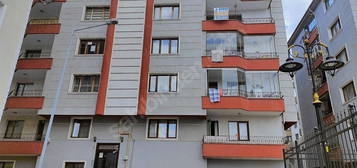 ÇARŞI MERKEZDE TURHAN TOPÇUOĞLU PARKI YANINDA 3+1 KİRALIK DAİRE