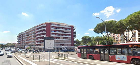 Colli albani bilocale con balcone