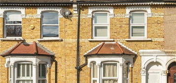 5 bedroom terraced house for sale