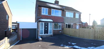 Property to rent in Beaver Hill Road, Sheffield S13