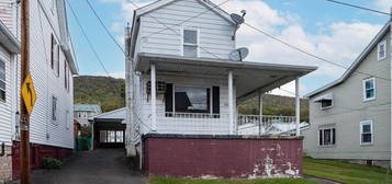 312 Center St, Wiconisco, PA 17097