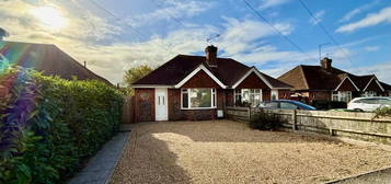 2 bedroom semi-detached bungalow for sale