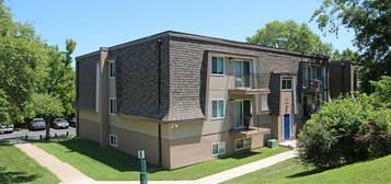 Stone Oak Apartments, Independence, MO 64055