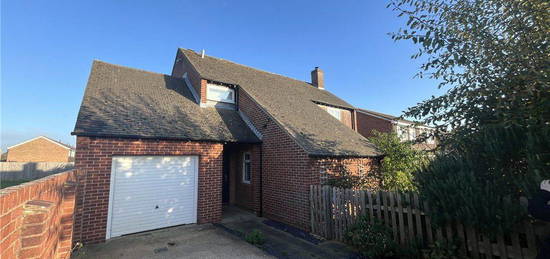 Detached house to rent in Cherwell Road, Berinsfield, Wallingford, Oxfordshire OX10