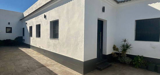 Casa en Núcleo Urbano, Chiclana de la Frontera