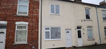 Terraced house to rent in Portland Terrace, Gainsborough DN21