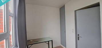 Studio meublé  à vendre, 1 pièce, 10 m², Étage 2/2