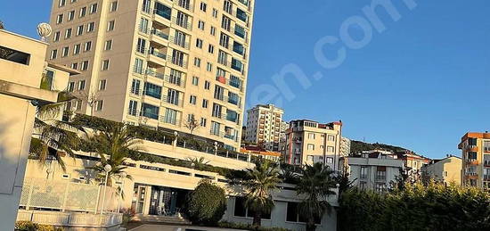 SAHİBİNDEN KARTAL PANORAMA TOWERS 124 m2 2+1 SATILIK BOŞ DAİRE