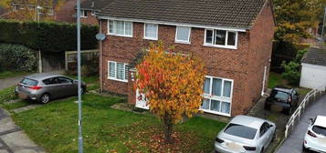 3 bed semi-detached house for sale