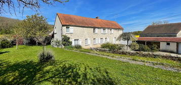 Maison longère  à vendre, 5 pièces, 3 chambres, 120 m²