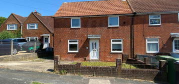 4 bedroom semi-detached house