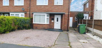 3 bedroom semi-detached house