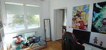 Vente appartement 5 pièces 104 m²