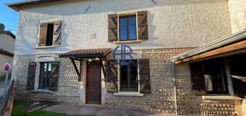 Maison Ornacieux Balbins 5 pièce(s) 111.20 m2