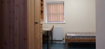 Room to rent in Brook Drive, Sheffield S3