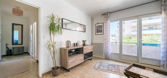 Appartement 2 pièces de 40 m2 à Cannes