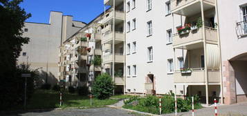 2-Raum-Wohnung mit Balkon in zentraler Lage