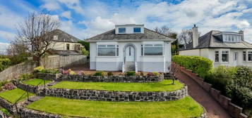 4 bedroom detached bungalow for sale