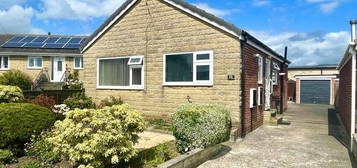 2 bedroom semi-detached bungalow for sale