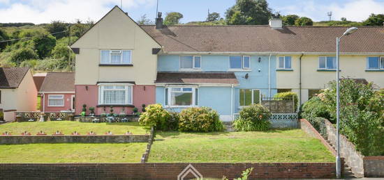 4 bed terraced house for sale