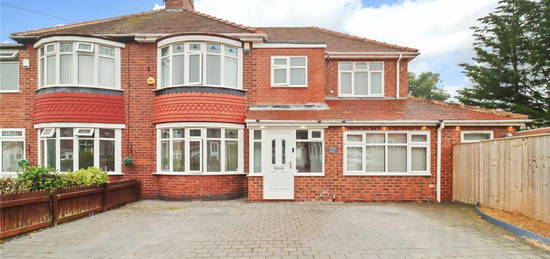 4 bedroom semi-detached house for sale