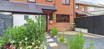 3 bedroom terraced house for sale