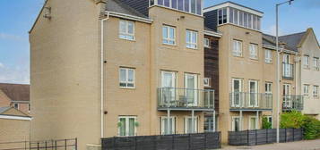 2 bedroom ground floor flat for sale