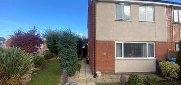 3 bed semi-detached house for sale