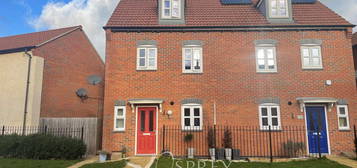 4 bedroom semi-detached house to rent