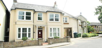 2 bed flat to rent