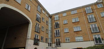 2 bed flat to rent