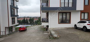 KAYTAZDERE MİMOZA SİTESİNDE EBEVEYN BANYOLU 2+1 SATILIK DAİRE