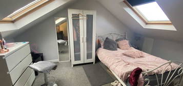 5 bed shared accommodation to rent