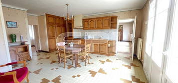 Vente maison 8 pièces 150 m²