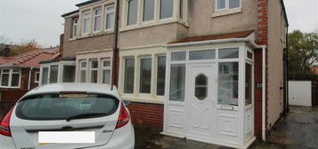 3 bedroom semi-detached house