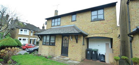 4 bedroom detached house