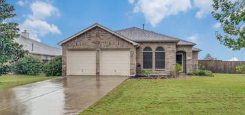 427 Spruce Trl, Forney, TX 75126