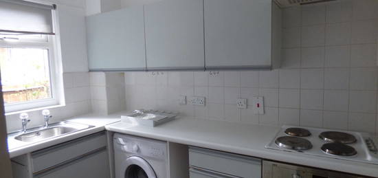 1 bed end terrace house to rent